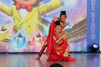 ハヤタトヤマダ