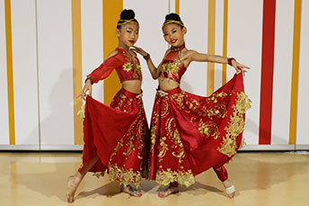 ハヤタトヤマダ